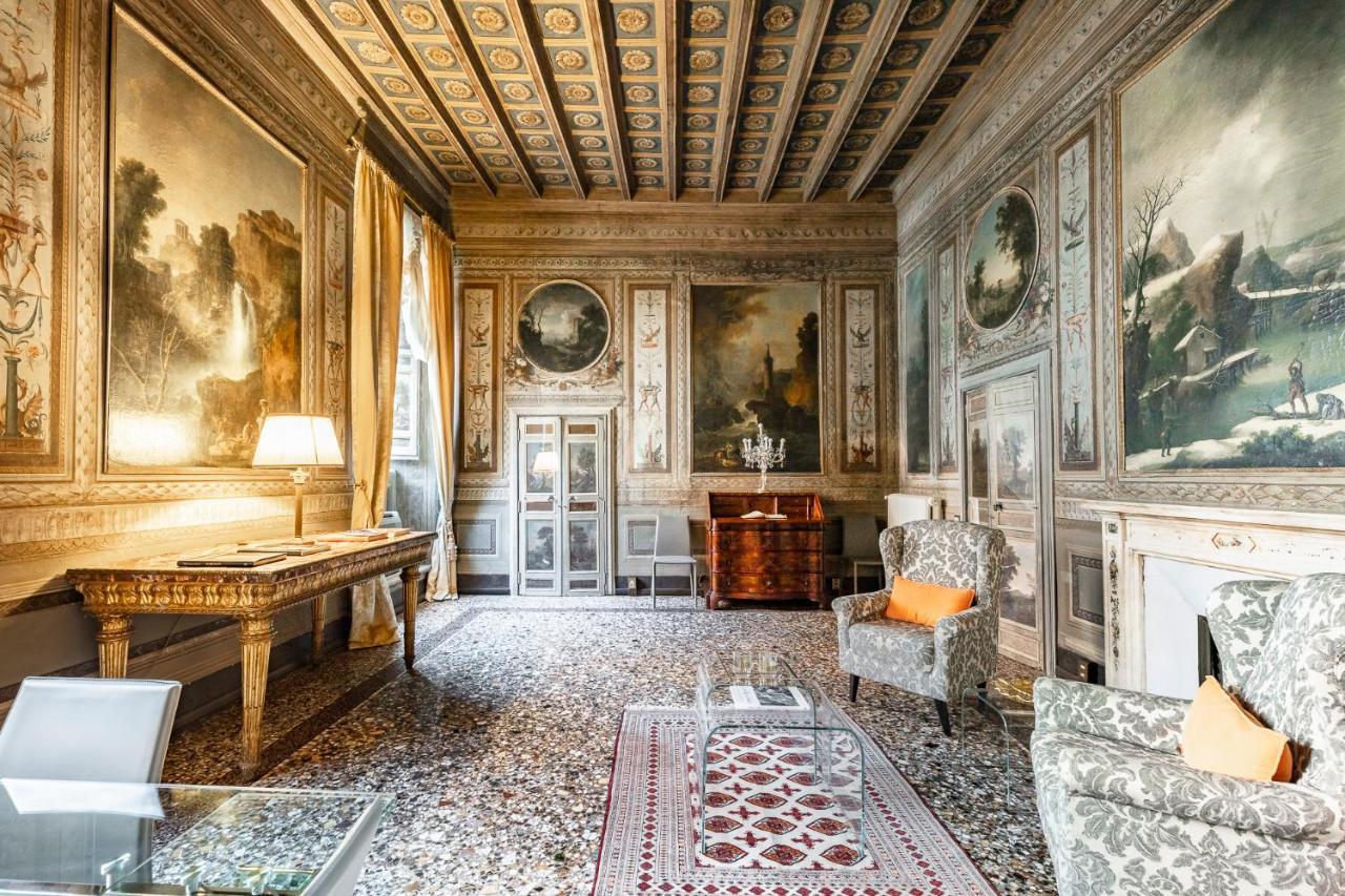 Casa Borghese By Burghesius Villa Rome Exterior photo